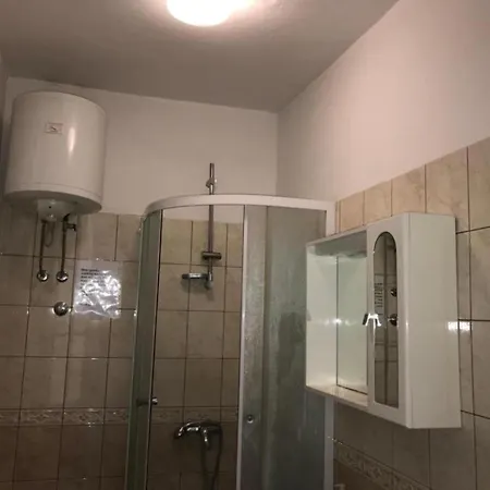 2 - Double With Shared Bathroom 1 - 5 Appartamento Ragusa